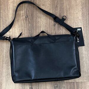NEW Timbuk2 Jet Black Heist Briefcase Crossbody Backpack